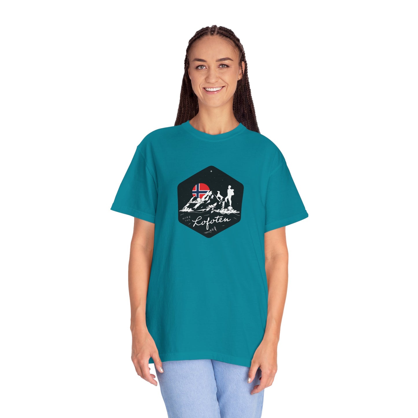 Nature Lover Unisex T-shirt - Lofoten Hiker Norway